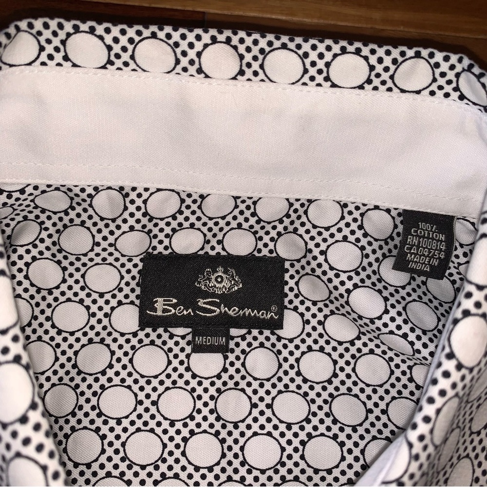 Ben Sherman Polka Dot Mod Flip Cuff Button Down S… - image 6